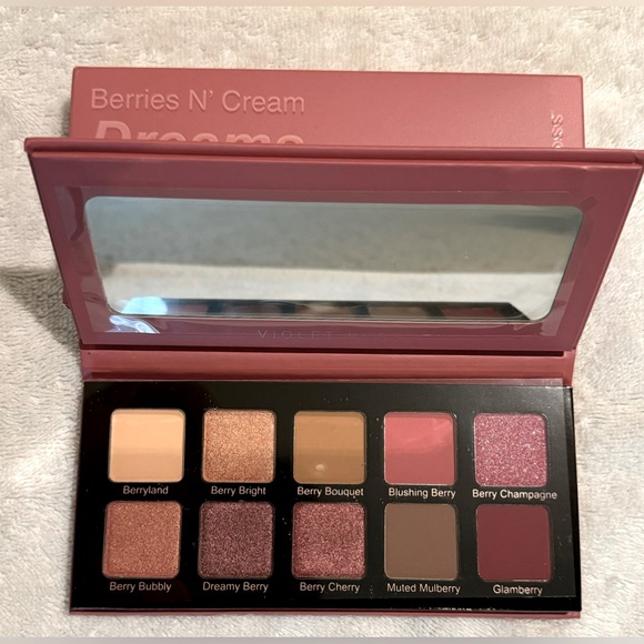 Violet Voss Berries And Cream Eye Shadow Palette 13g BRAND NEW IN BOX - Picture 3 of 4